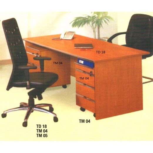 "Meja Kantor tanpa laci Aditech TD 18"